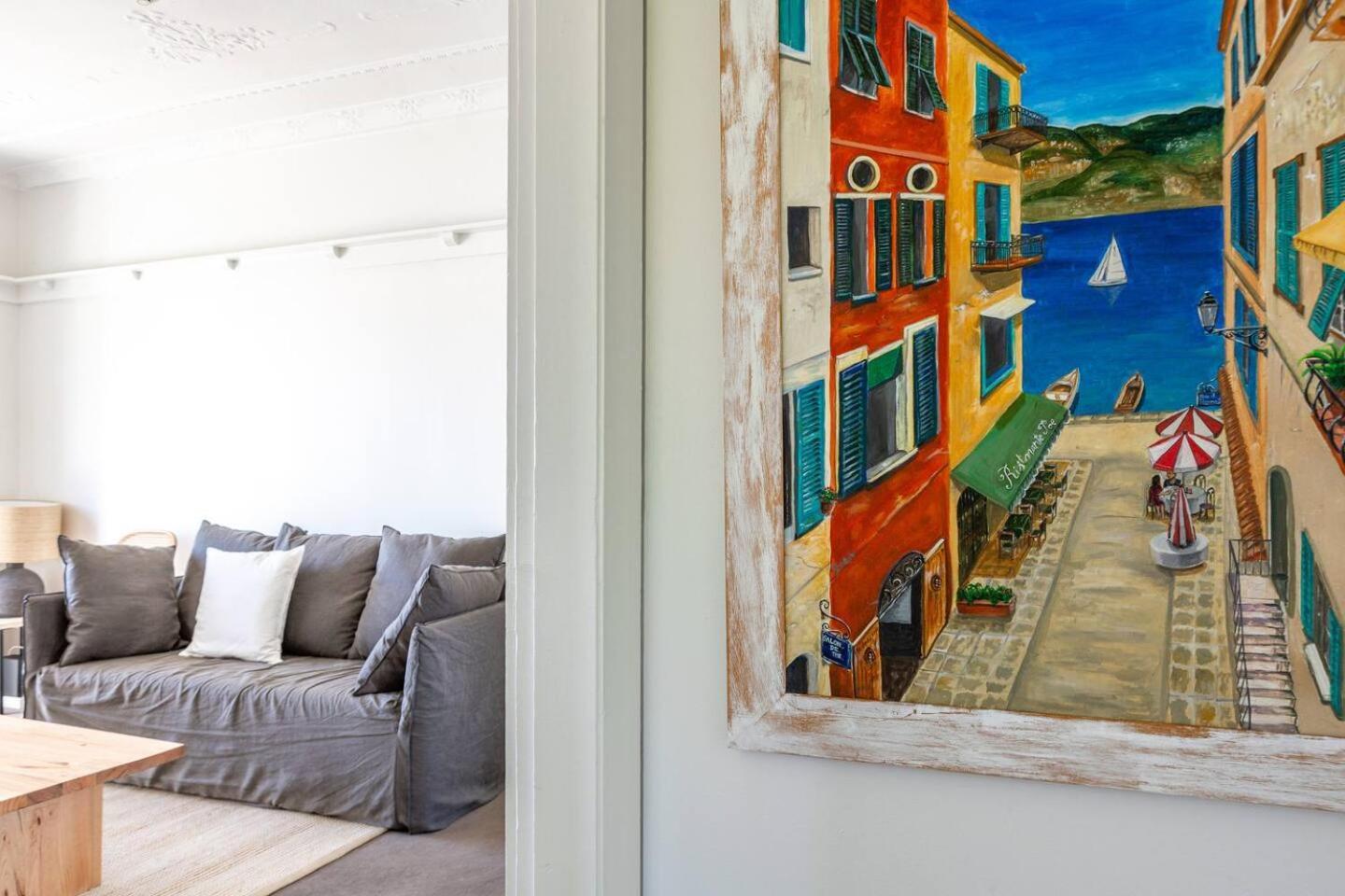 Little Tuscany - Vintage Elegance In Paddington Apartment Sydney