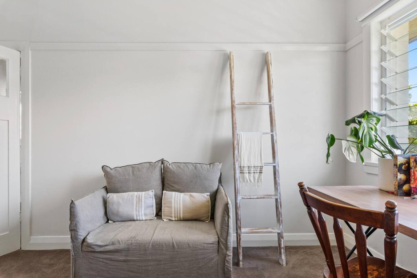 Little Tuscany - Vintage Elegance In Paddington Apartment *